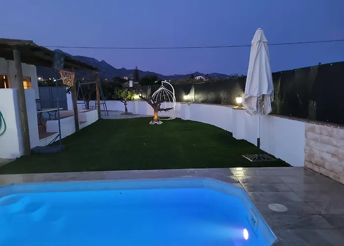 Con Piscina Y Barbacoa En 4 Personas Holiday home
