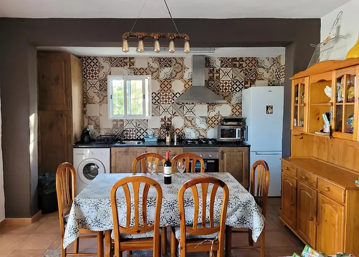 Con Piscina Y Barbacoa En 4 Personas