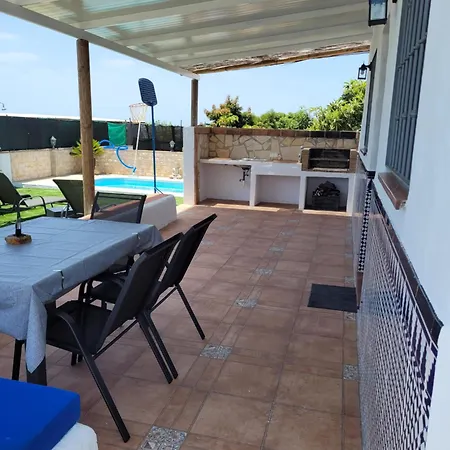 Con Piscina Y Barbacoa En 4 Personas * Нерха